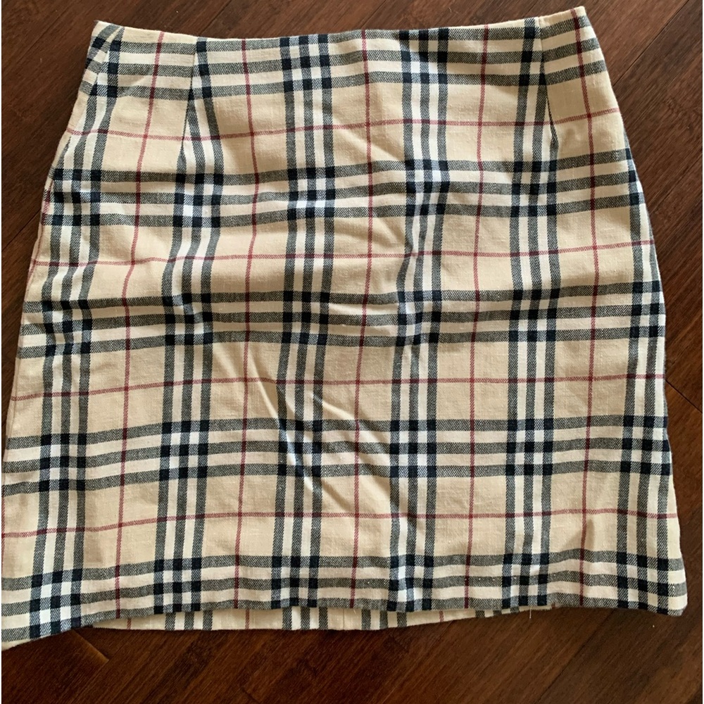 Plaid Burberry skirt